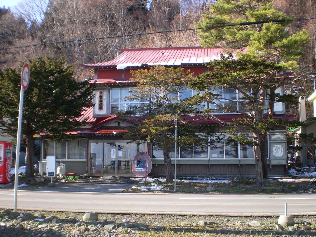 Nihonyanagi Ryokan