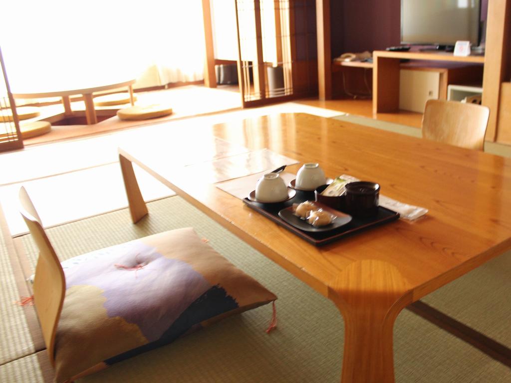 Hakone Yunohana Prince Hotel