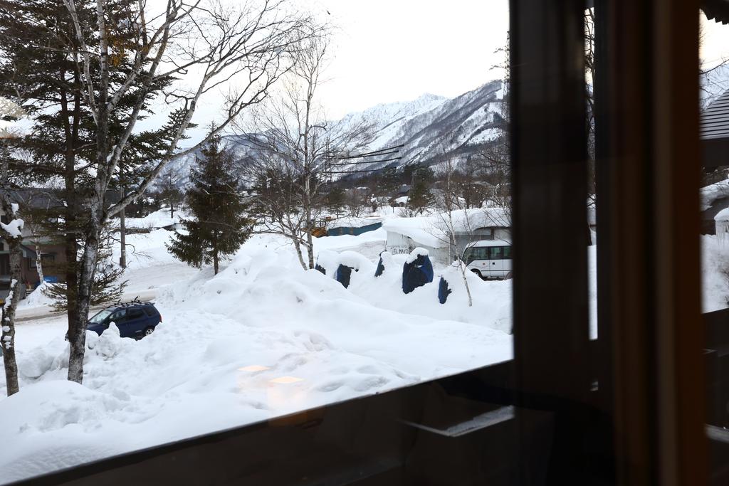 Snowlines Lodge Hakuba