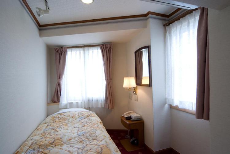 Beppu Station Hotel