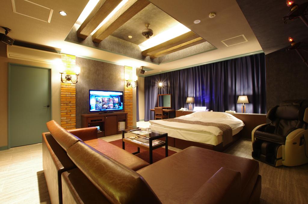 BlueHotel sju(:)pri:m (Adult Only)