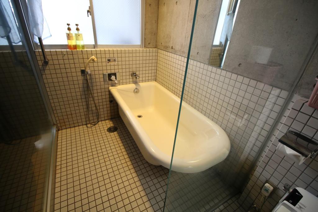 R402 Cozy and clean room IKEBUKURO