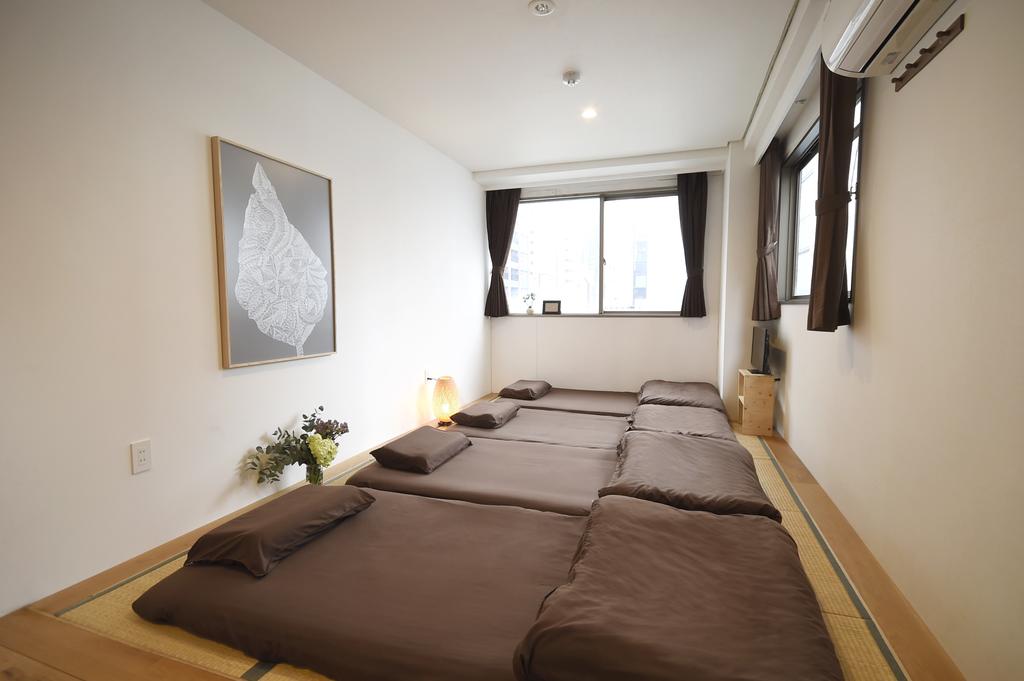 Beehive Hostel Osaka