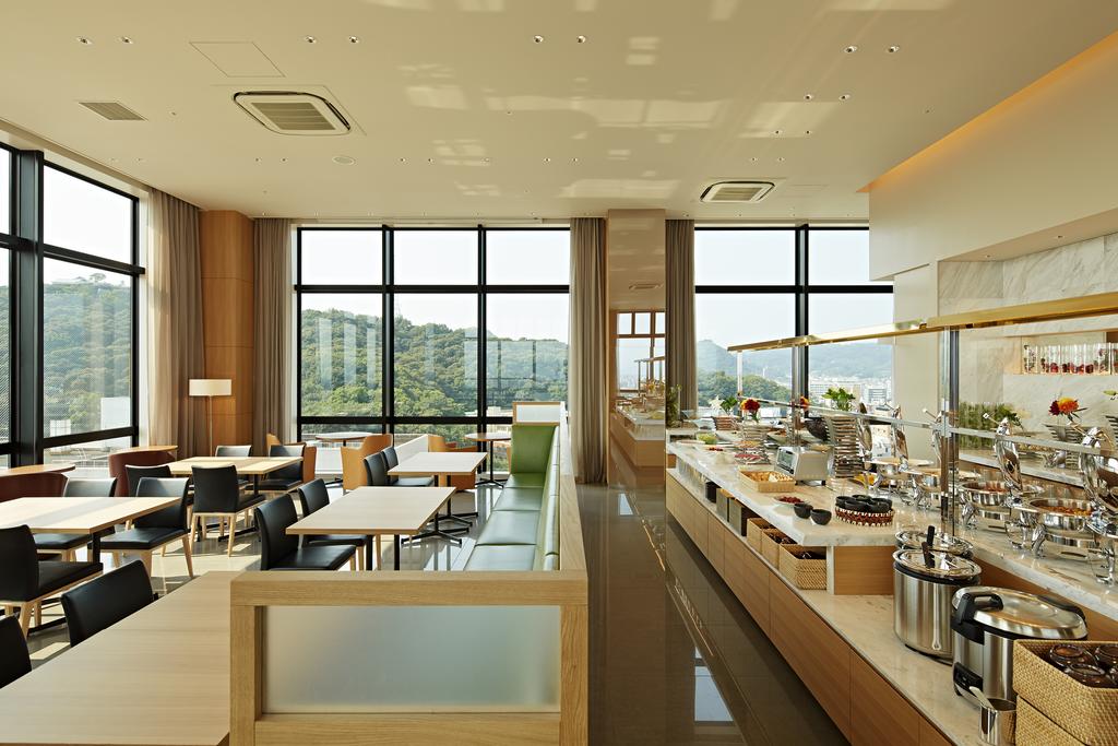 Candeo Hotels Matsuyama Okaido