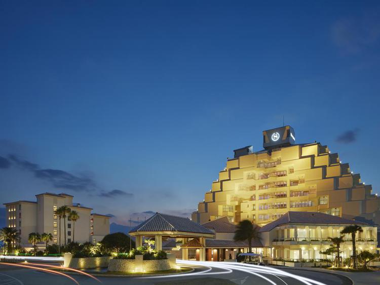 Sheraton Okinawa Sunmarina Resort