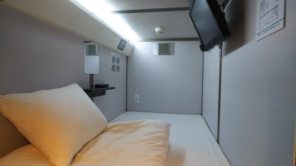 Kobe Capsule Hotel Seki