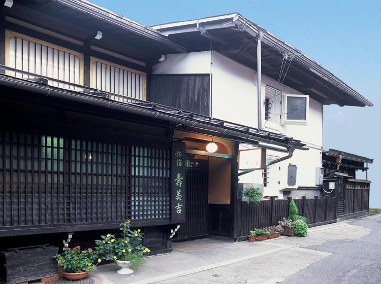 Sumiyoshi Ryokan