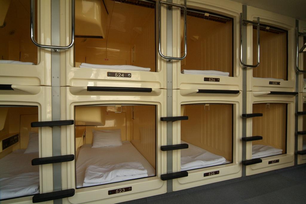 Capsule Hotel & Sauna Ikebukuro Plaza