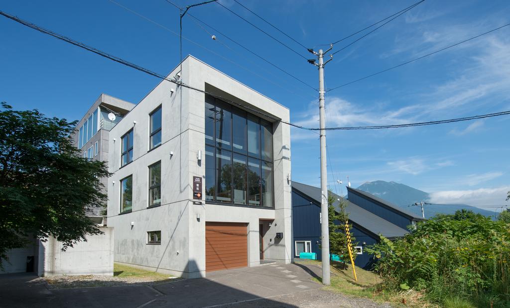 Niseko Central Houses and Apartments