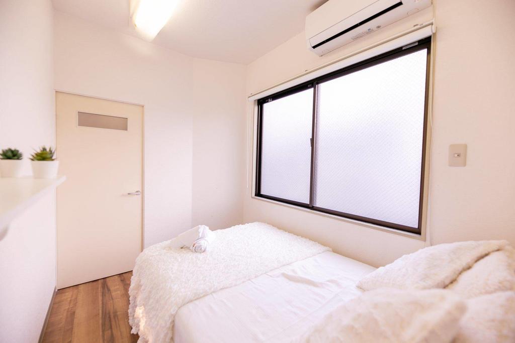 Apartment in Nipponbashi KM54