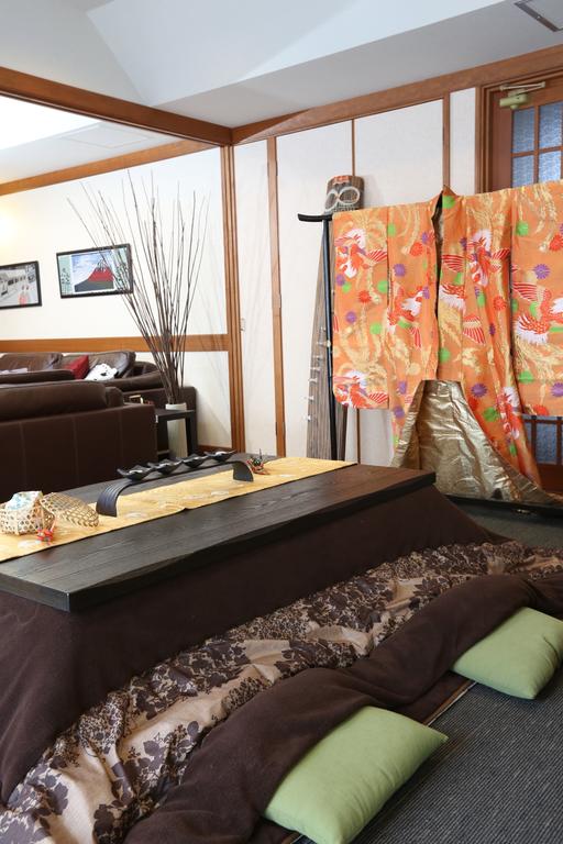 Snowlines Lodge Hakuba