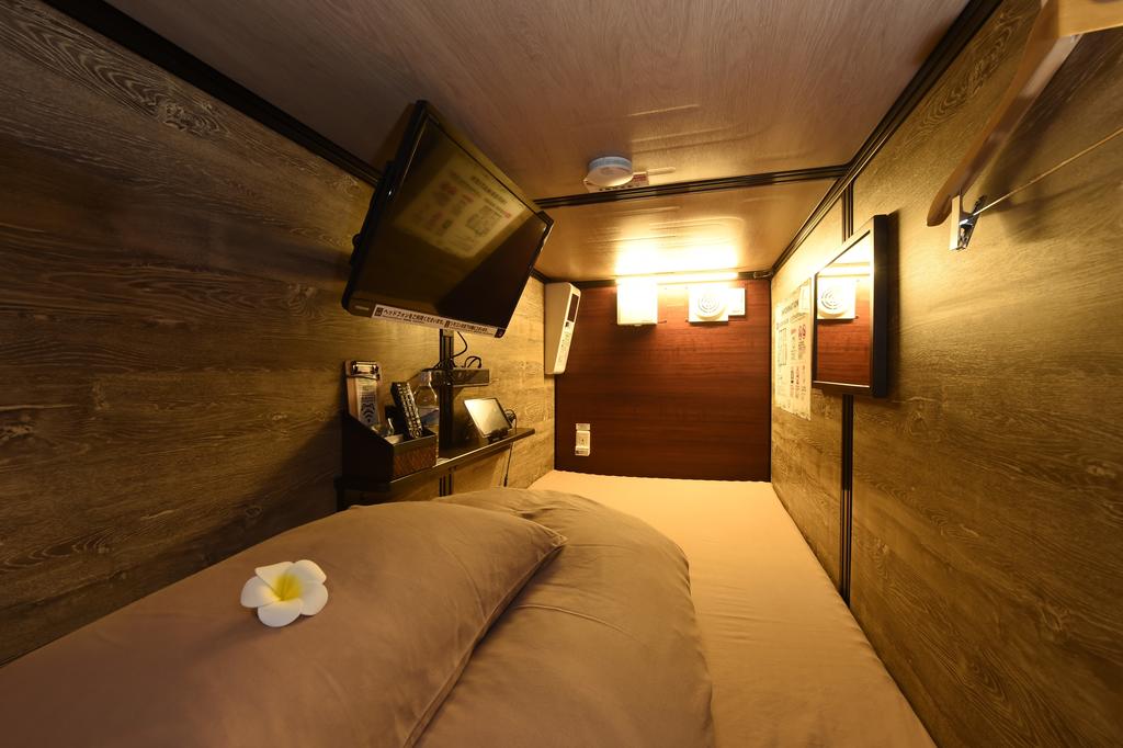 Capsule Hotel Anshin Oyado Ogikubo (Male Only)