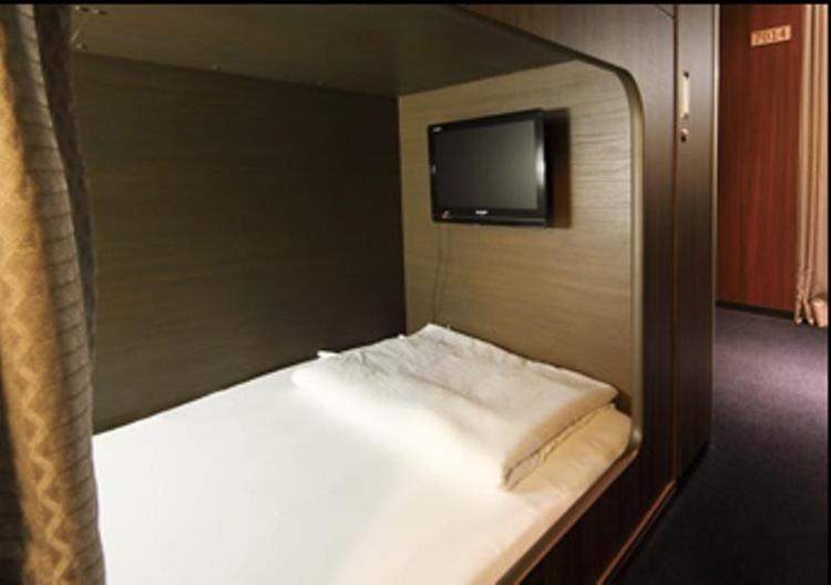 Capsule Hotel Nikoh Refre(Male Only)