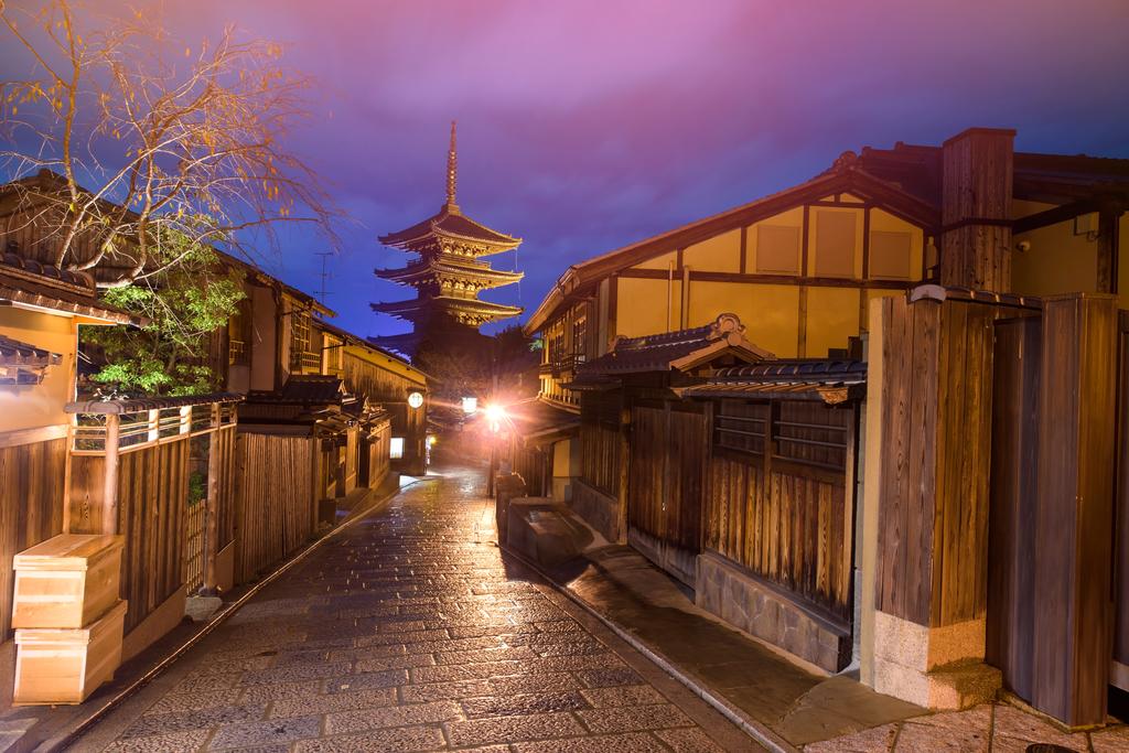 Sotetsu Fresa Inn Kyoto-Shijokarasuma